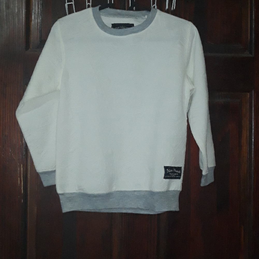 Nine Threads Boys Zig Zag Pullover Size 8